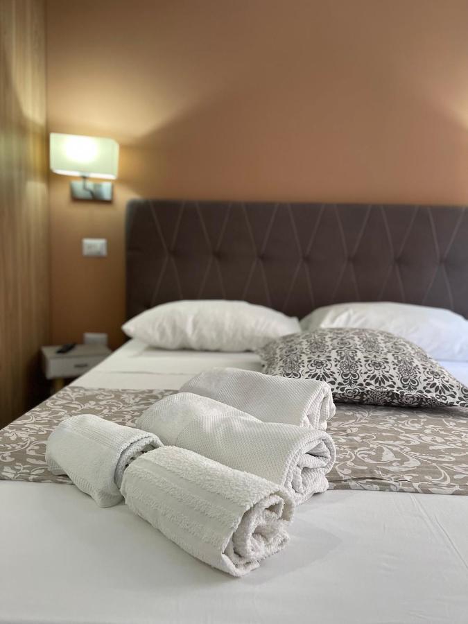 Ciu Ciu Home Suite Palermo Bagian luar foto